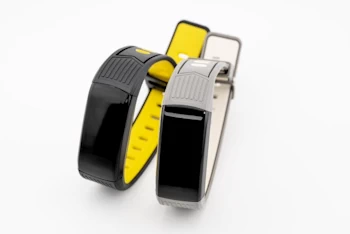 ウェアラブル端末