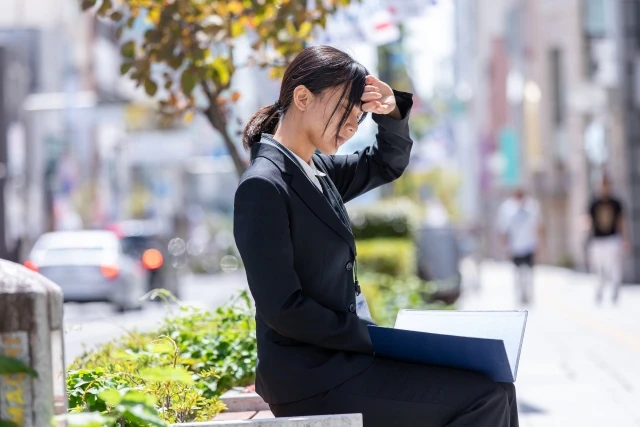 熱中症になる女性