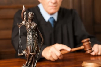 訴訟のイメージ