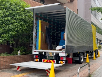 テールゲートリフター