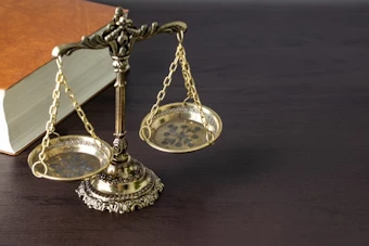 天秤の法律